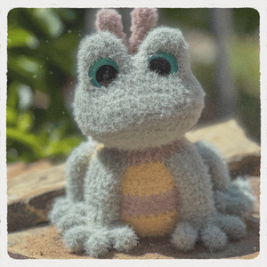 crochet frog