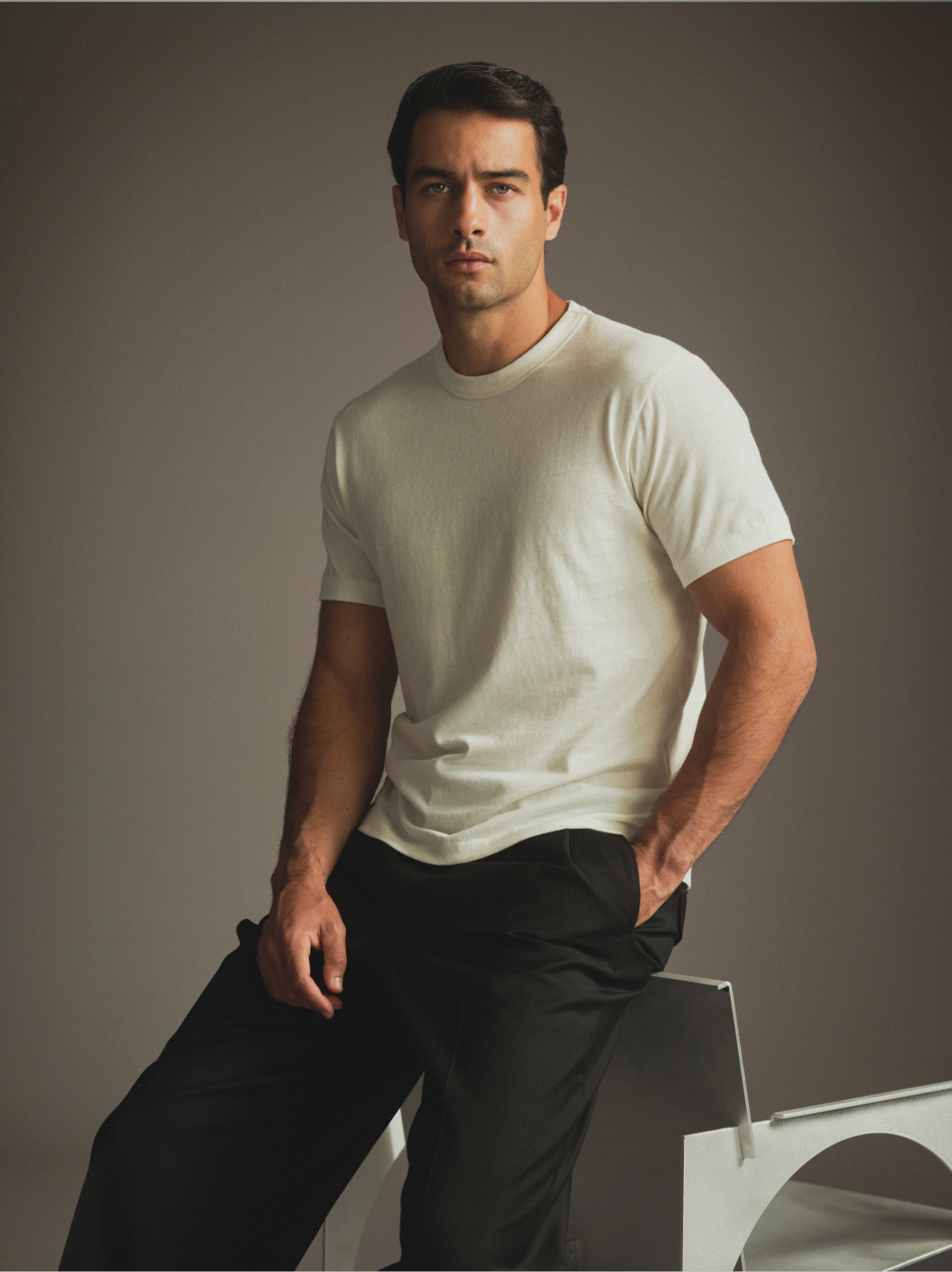 Man sitting in Cashmere T-Shirt