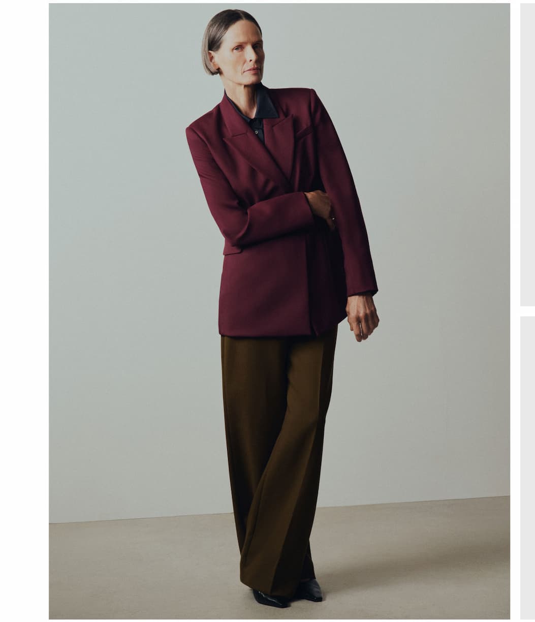 An unexpected pairing of Green Ochre textured wool and Dark Plum tailoring brings rich seasonal color to a polished, modern look.