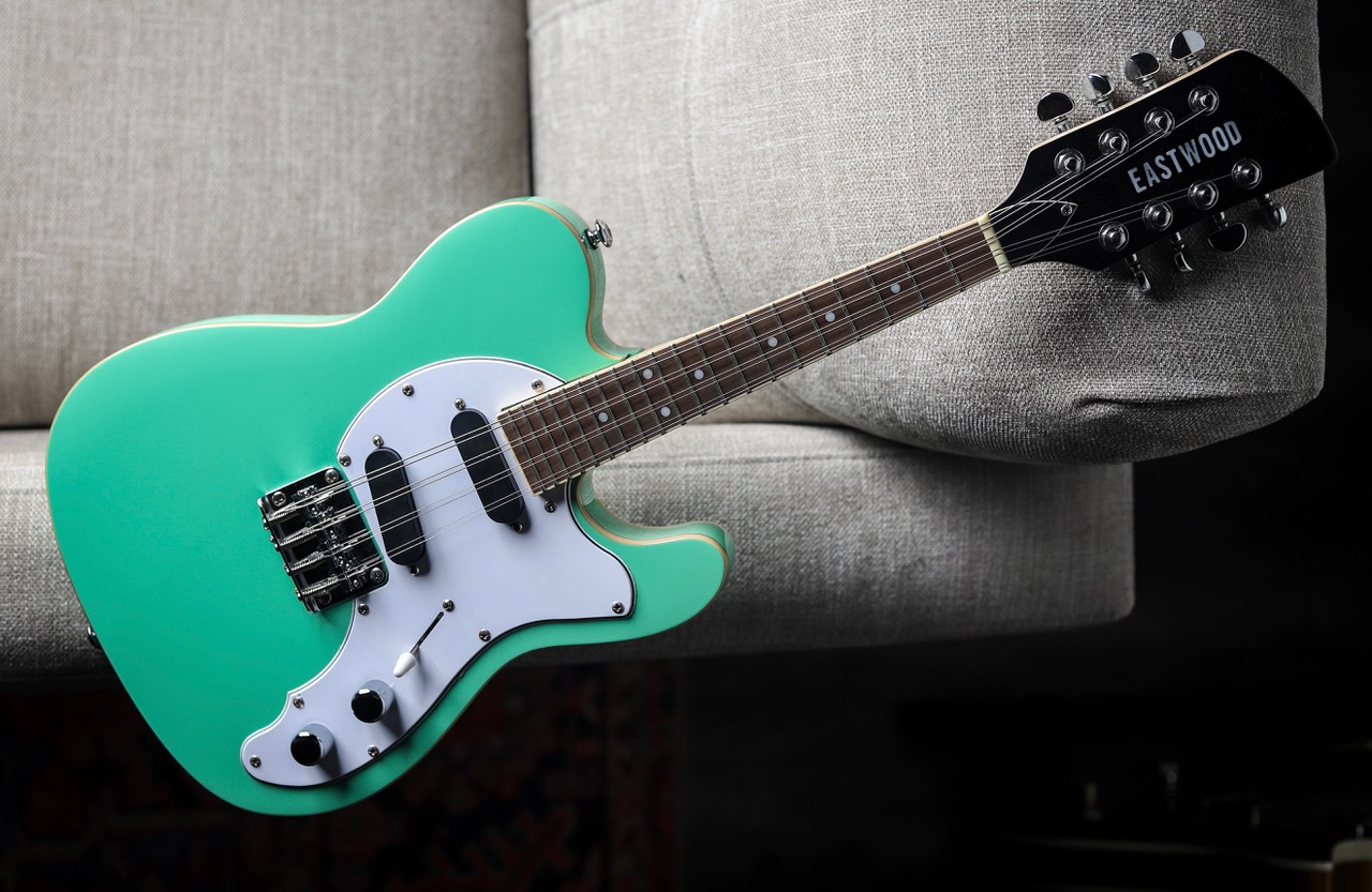 mandocaster