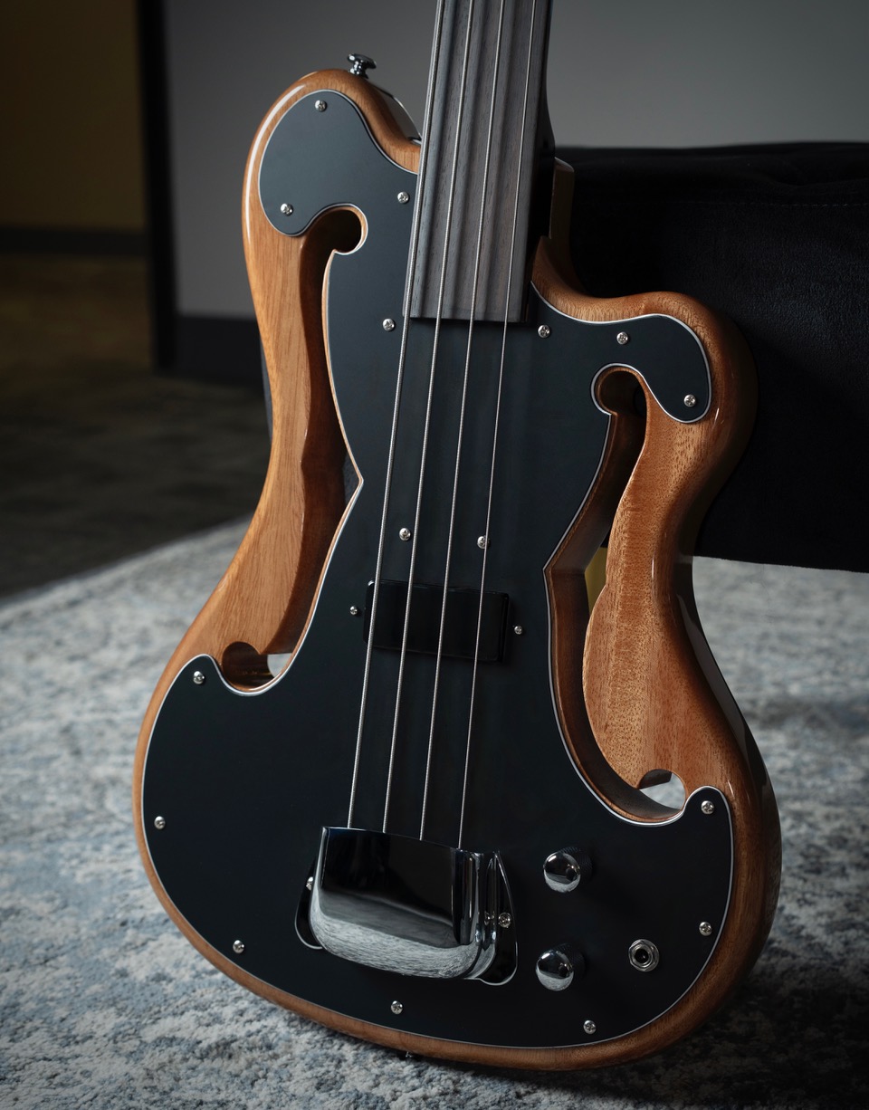 eub-1 fretless bass
