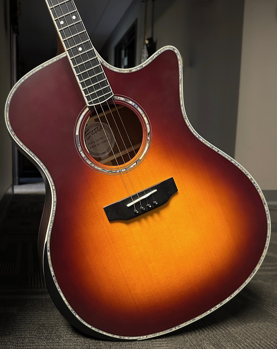 ezra traditional tenor deluxe