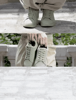Sage Low-top product focus, GIF image of model 