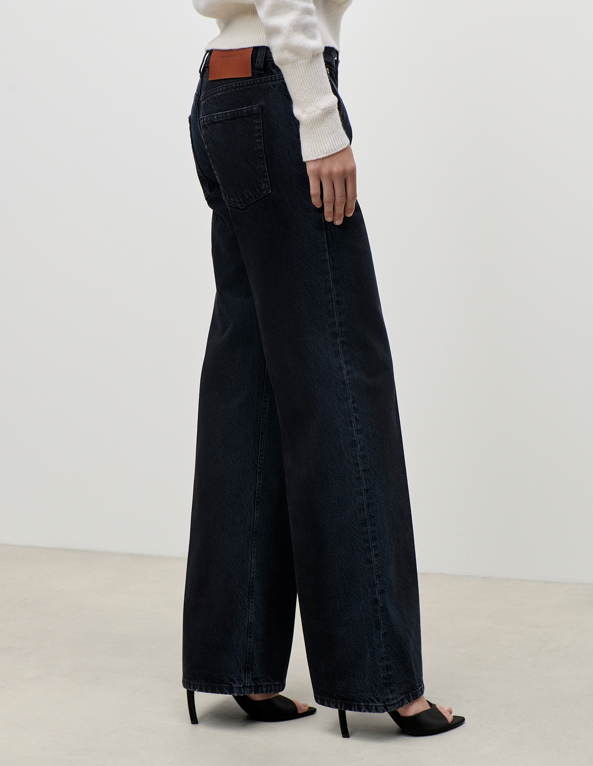 Jeans & Denim