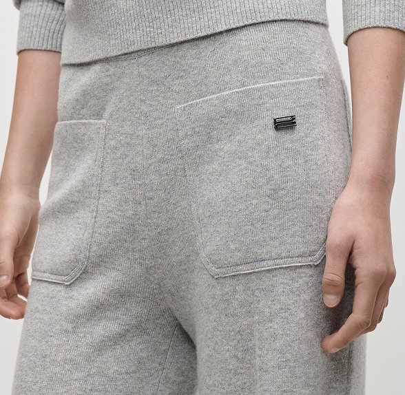 Alina Knitted Trouser In Light Grey