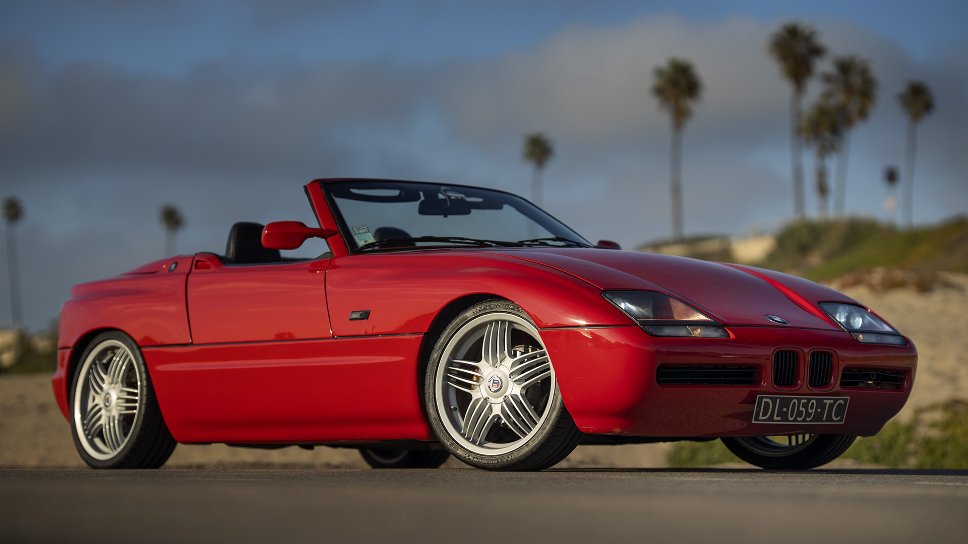 From Paris to Los Angeles - BMW Z1 Roadster
