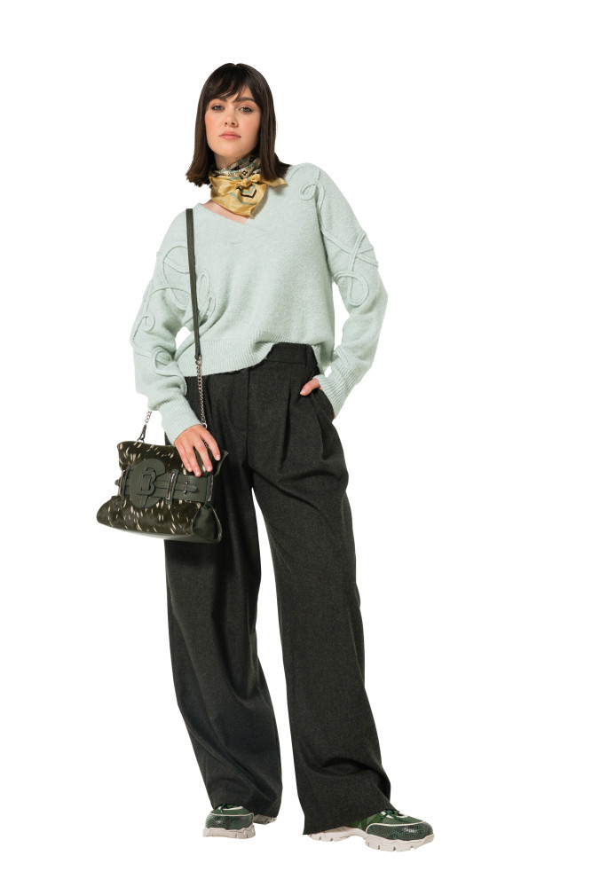 cosy cable knit pullover