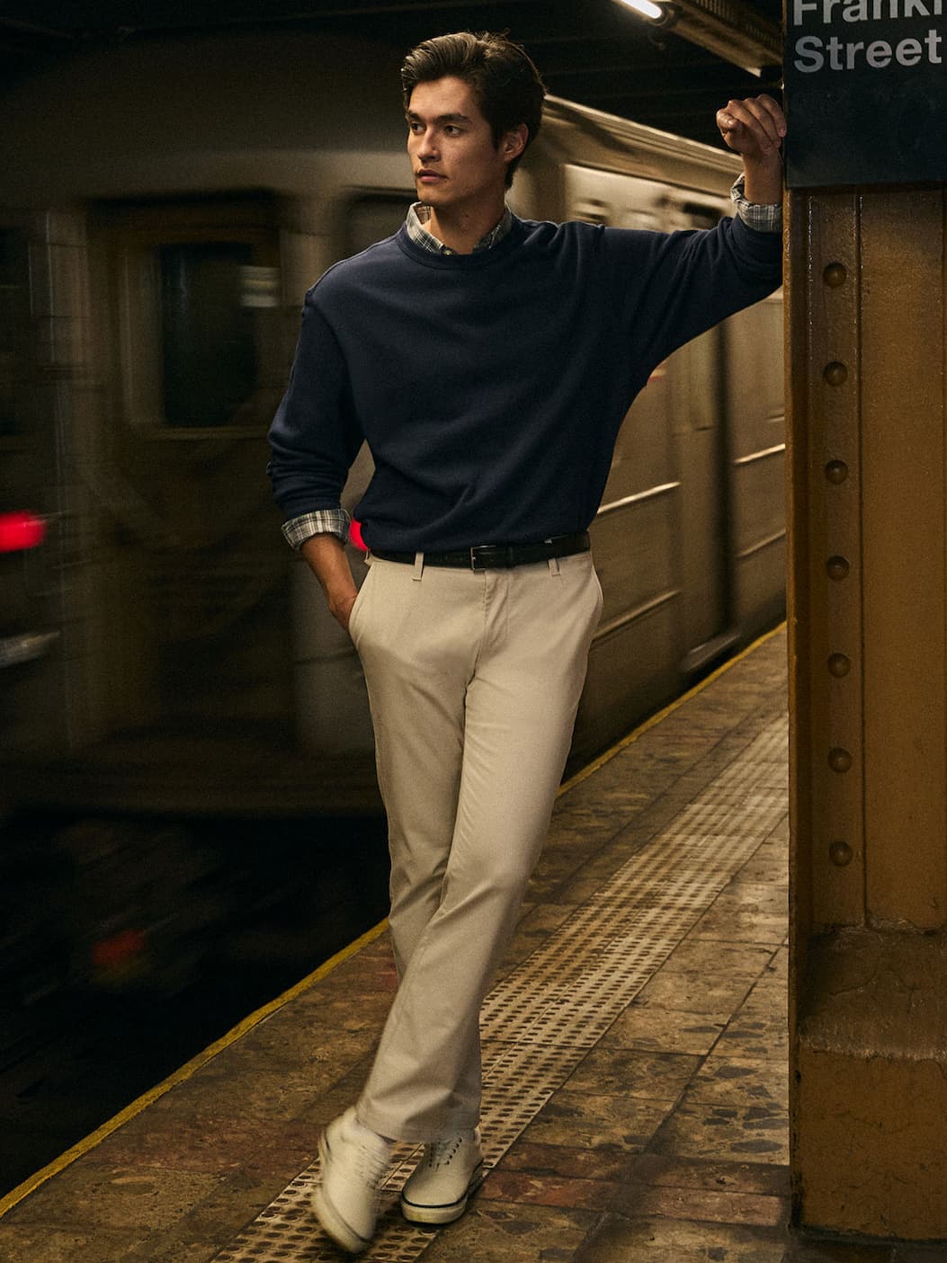 ESSENTIAL AMERICAN KHAKI