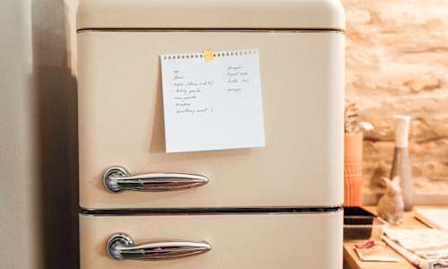 A Common Trigger For Food Cravings & It's Not Lack Of Discipline
