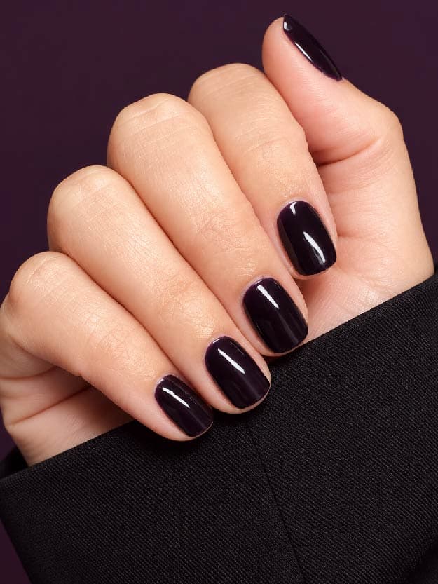 OPI Intelli-Gel W42 Lincoln Park After Dark on nails