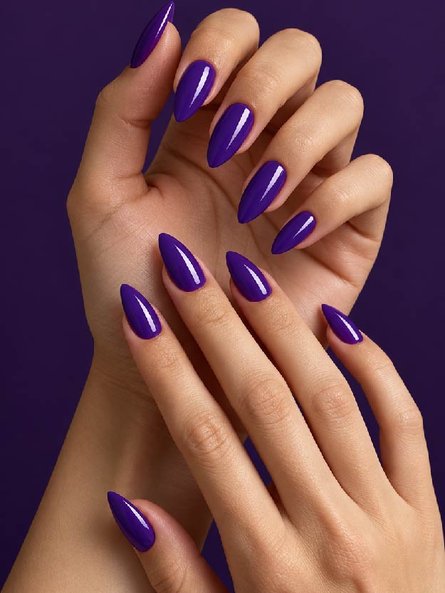 SNS Pro 038 HM05 Berry Eggplant on nails