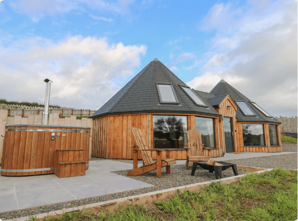 Ty Crwn, The Round House, Mid Wales
