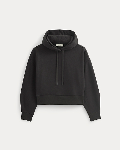 Image | Cropped Luxe Fleece Hoodie in Black