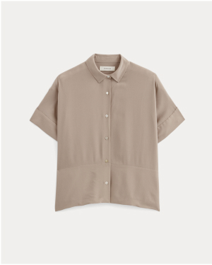 Image | The Boxy Shirt in Washable Silk | Burnt Sugar