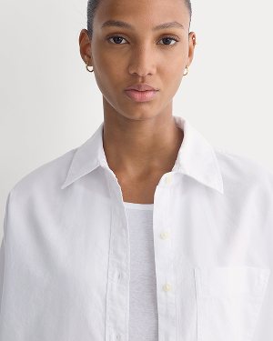 Image | Model wearing Everyday Oxford Shirt in White