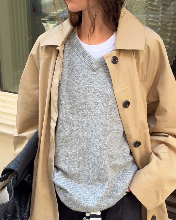 Image | @the.josie.rae | Oversized Mac Coat in Cornstalk