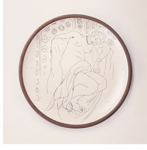 Serving Platter Figure endormie sur fond moucharabieh