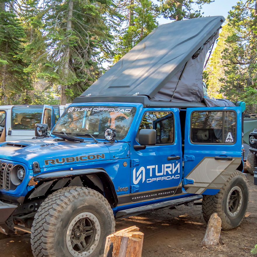 Jeep JL with the Turn Offroad integrated hard top tent