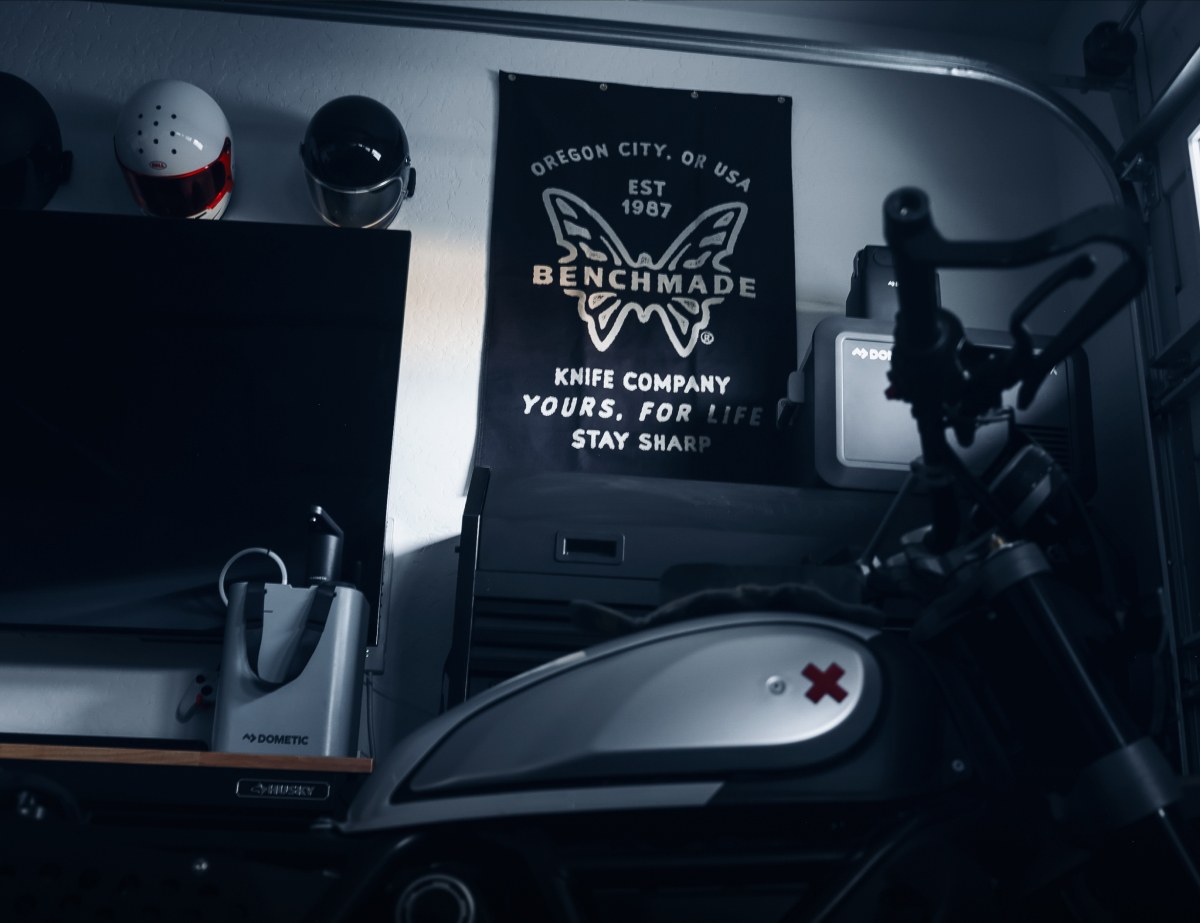 Oregon City, OR, usa est 1987 benchmade Knife Company Yours, For Life Stay Sharp