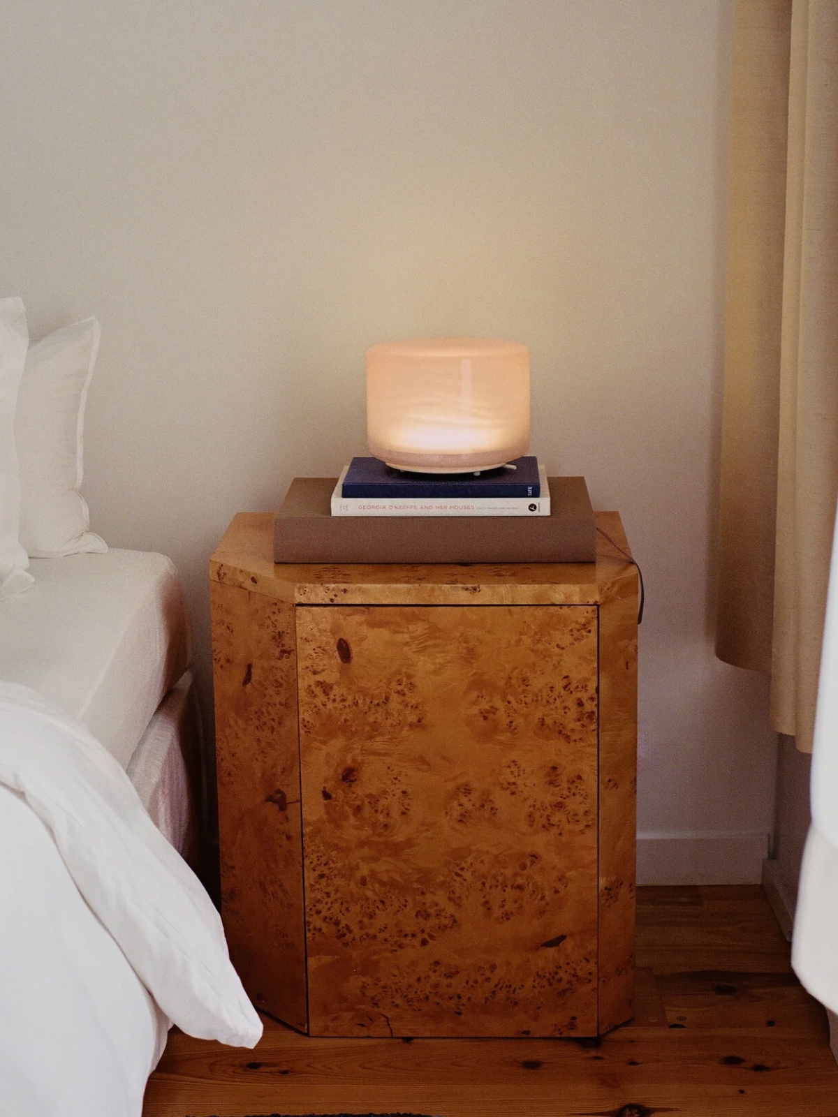 Iittala Unda table lamp