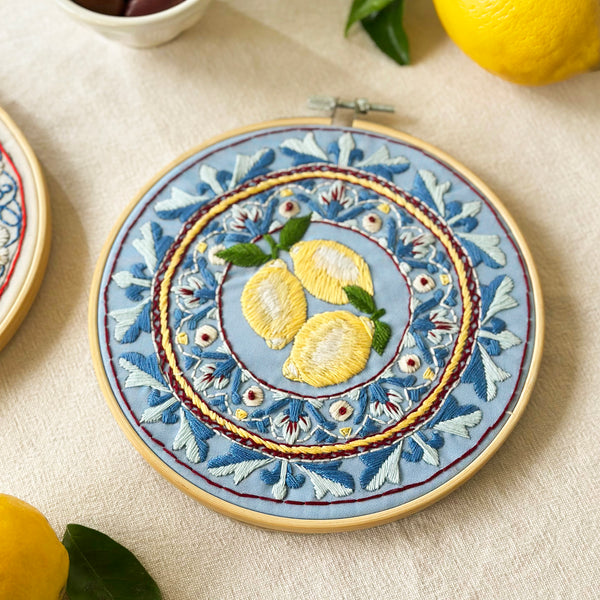 Amalfi Lemons Plate Embroidery Kit